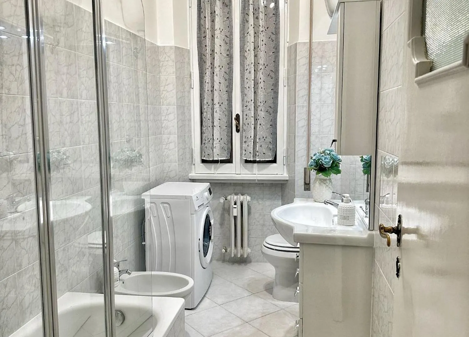 Maison Grimaldi Roma 0*, روما